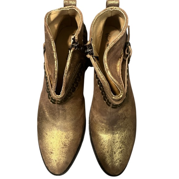 FIVE WORLDS Serene Western
Leather Boot - Picture 2 of 4